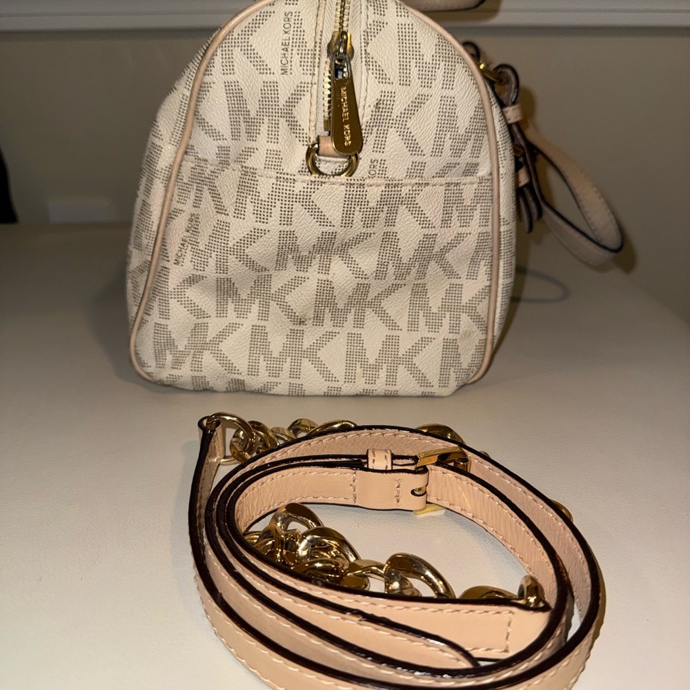 Michael Kors Beige and Gold Satchel - Picture 5 of 10